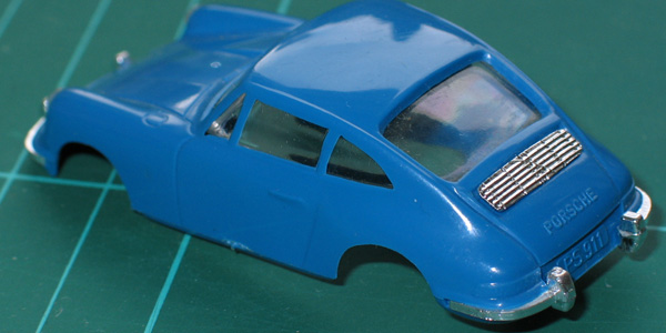 [Bild: faller_porsche911_blau_02_600.jpg]